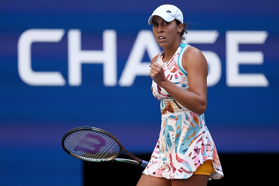 赛中拼尽全 赛中拼尽全