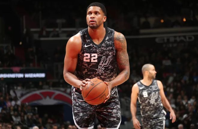 提供了坚实 提供了坚实